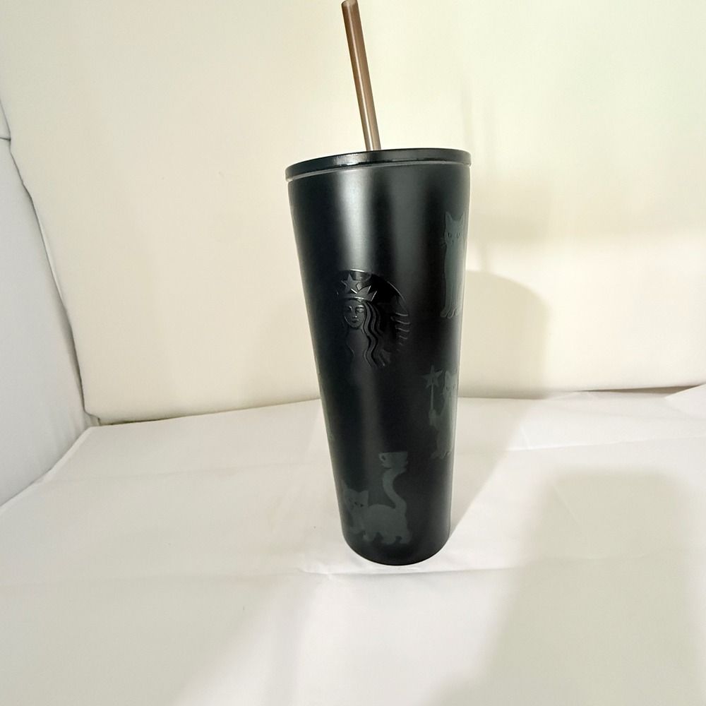 Starbucks Halloween 2026 BLACK CAT cold cup tumbler 23 oz with straw - NEW